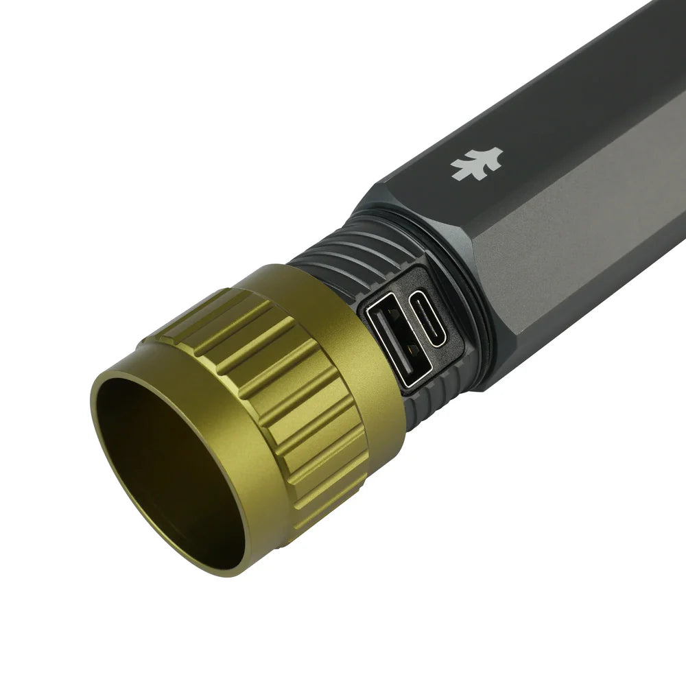 SwissTech Erhellen 10 – 10 000lm Genopladelig Lommelygte