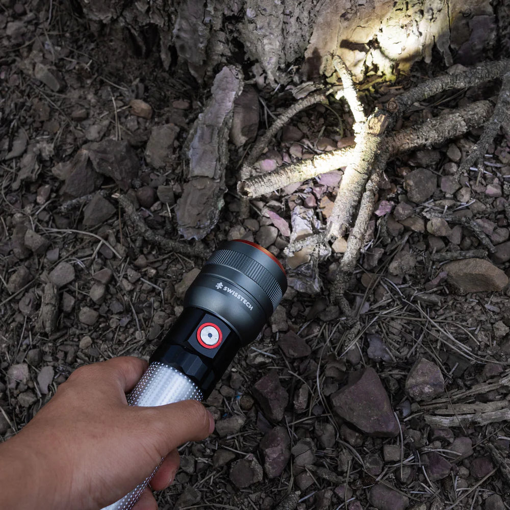 SwissTech Vielseitig – 1200lm Genopladelig Multilygte